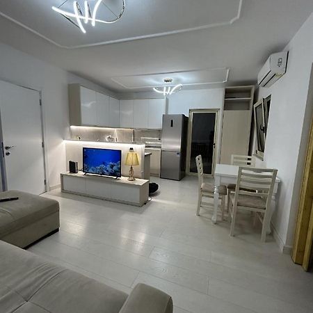 Center, Selvia White Apartment Tirana Eksteriør billede