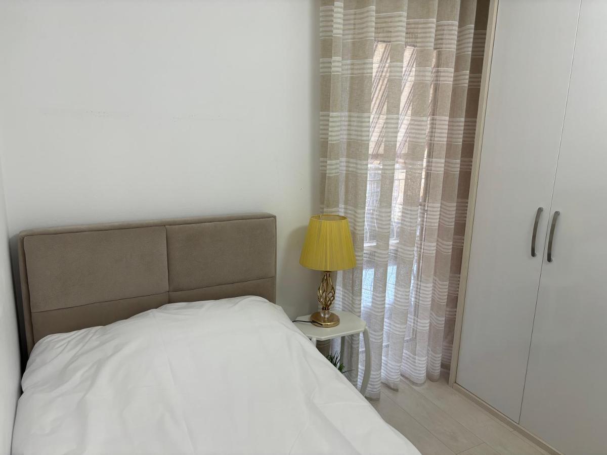 Center, Selvia White Apartment Tirana Eksteriør billede